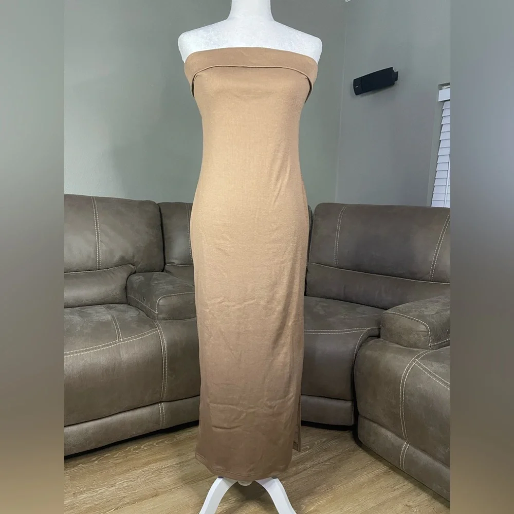 NWT Vici Celeste Ribbed Cutout Strapless Midi Dress in Mocha L Sexy Chic Fashion - Picture 7 of 15